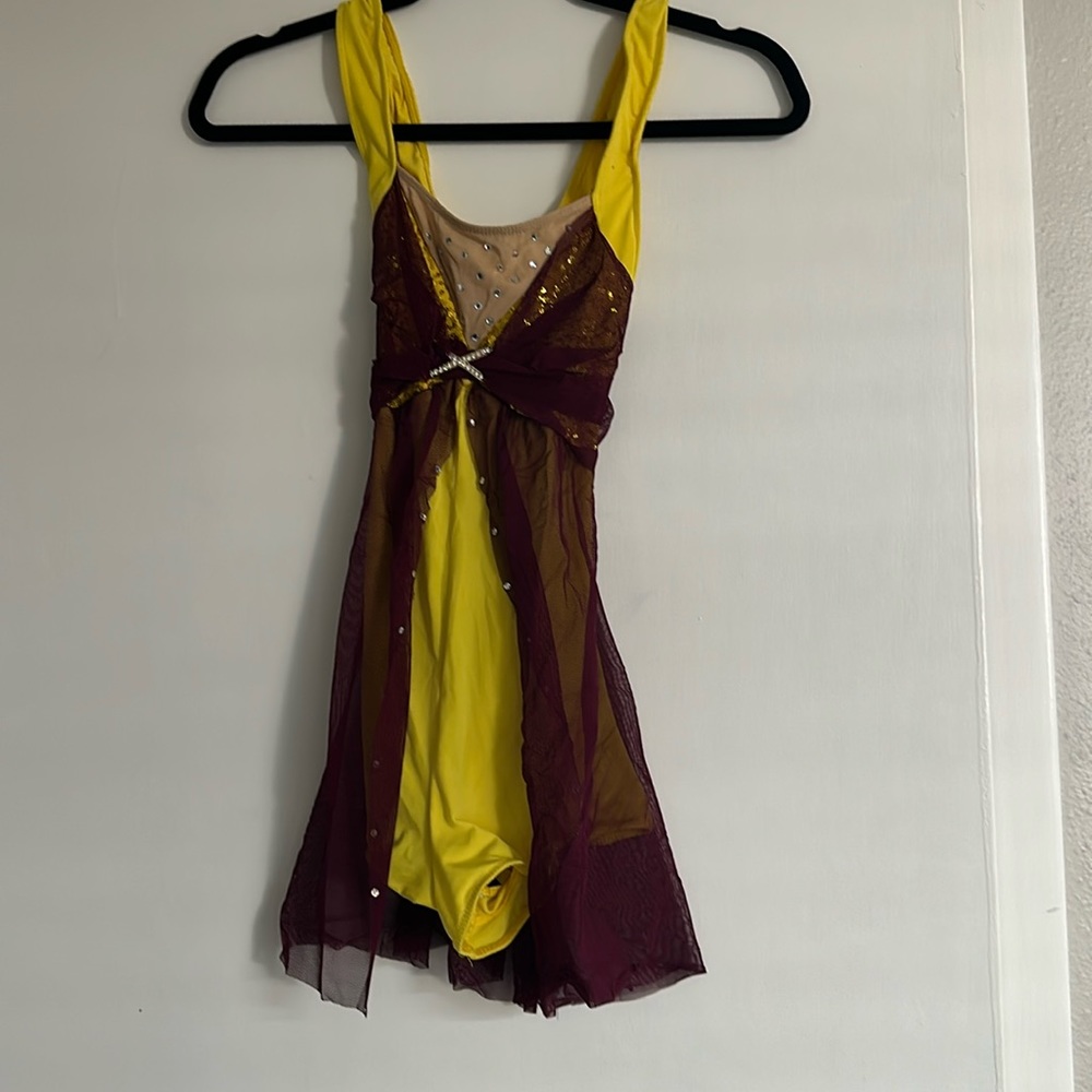 Dance costume